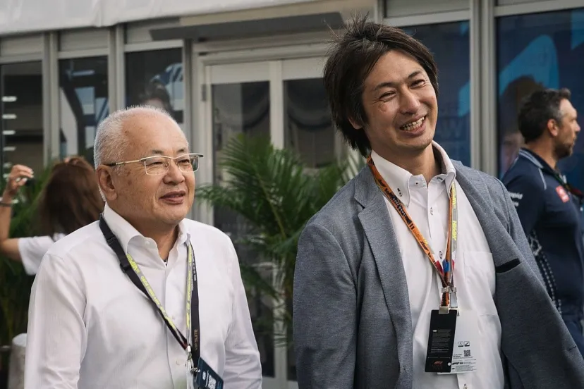 スーパーGT坂東代表が、F1日本GPのパドックに登場。F1挑戦の”スーパーGT卒業生”平川亮にエール「メーカーの垣根を越えた動きに影響してくるようになると面白い」