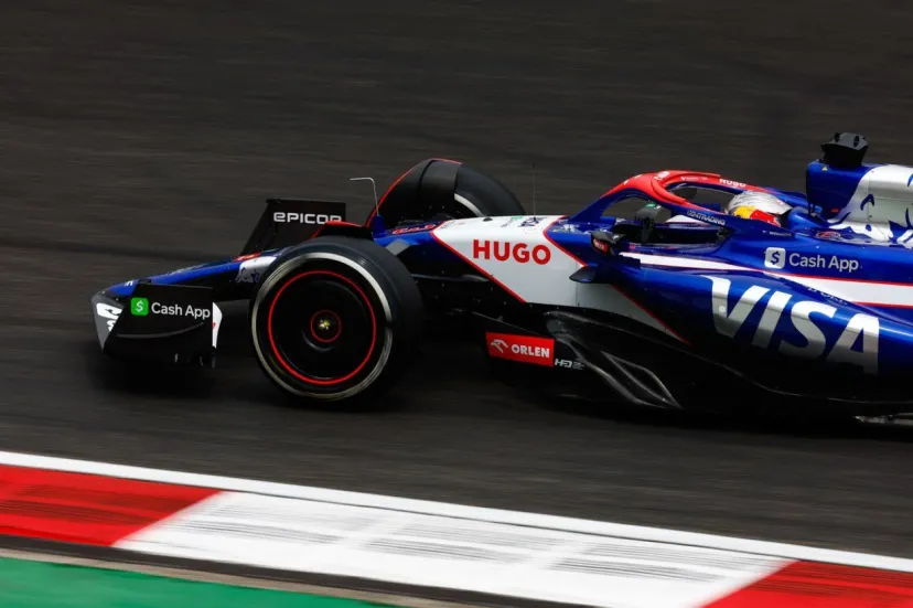 苦戦から一転。RBリカルド、F1中国GPでは「速さを感じていた」決勝ではあえなくストロール追突でリタイア