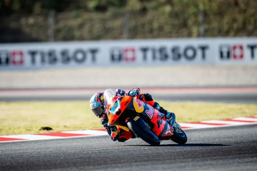 Moto3カタルニア予選|ペローニが今季初ポール獲得。山中、Q2進出も18番手