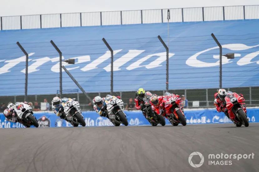 【MotoGP】ドゥカティ、イギリスGPでトップ5独占。決勝日に“大きな違い”？　孤軍奮闘エスパルガロ「順位が物語っている」