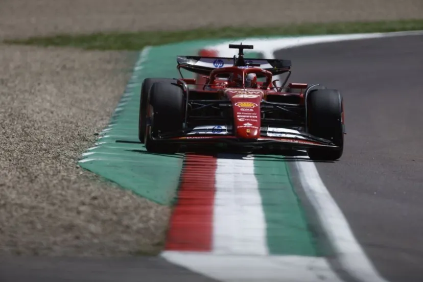 ルクレールFP1最速！　フェラーリ母国で幸先良いスタート。角田裕毅6番手……フェルスタッペン精彩欠く｜F1エミリア・ロマーニャGP