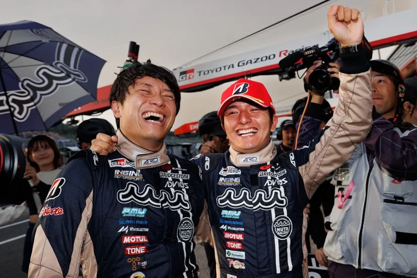 土俵際で王座戦線に生き残った2号車muta。決勝はタイトルを意識せず悲願の今季初優勝目指す「勝てそうで勝てないレースが3回も続いたので……」