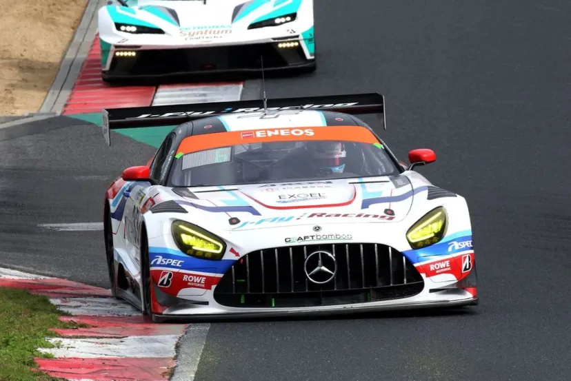 スーパー耐久第6戦岡山|33号車 Craft-Bambooが追い上げ勝利。ST-Zクラスは52号車埼玉GBが連覇決める