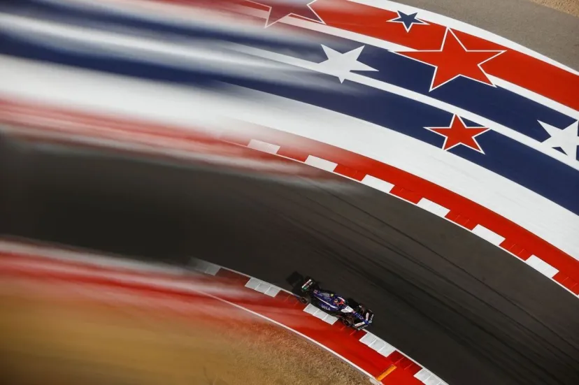 F1アメリカGP予選速報|ノリスがポールポジション獲得! フェルスタッペンが2番手。角田裕毅は11番手
