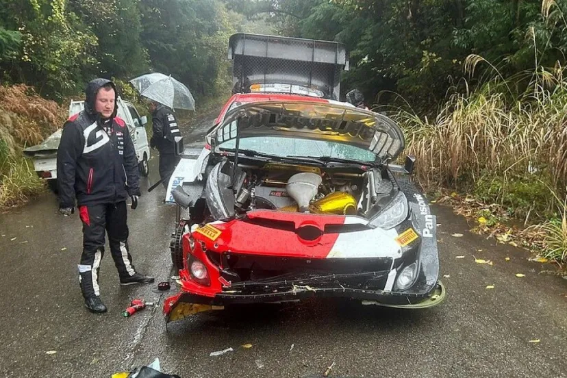 雨が波乱を呼ぶWRCラリージャパン、DAY2午前を終えてトヨタのエバンスが総合トップ。勝田貴元はクラッシュも「まだ終わっていない！」