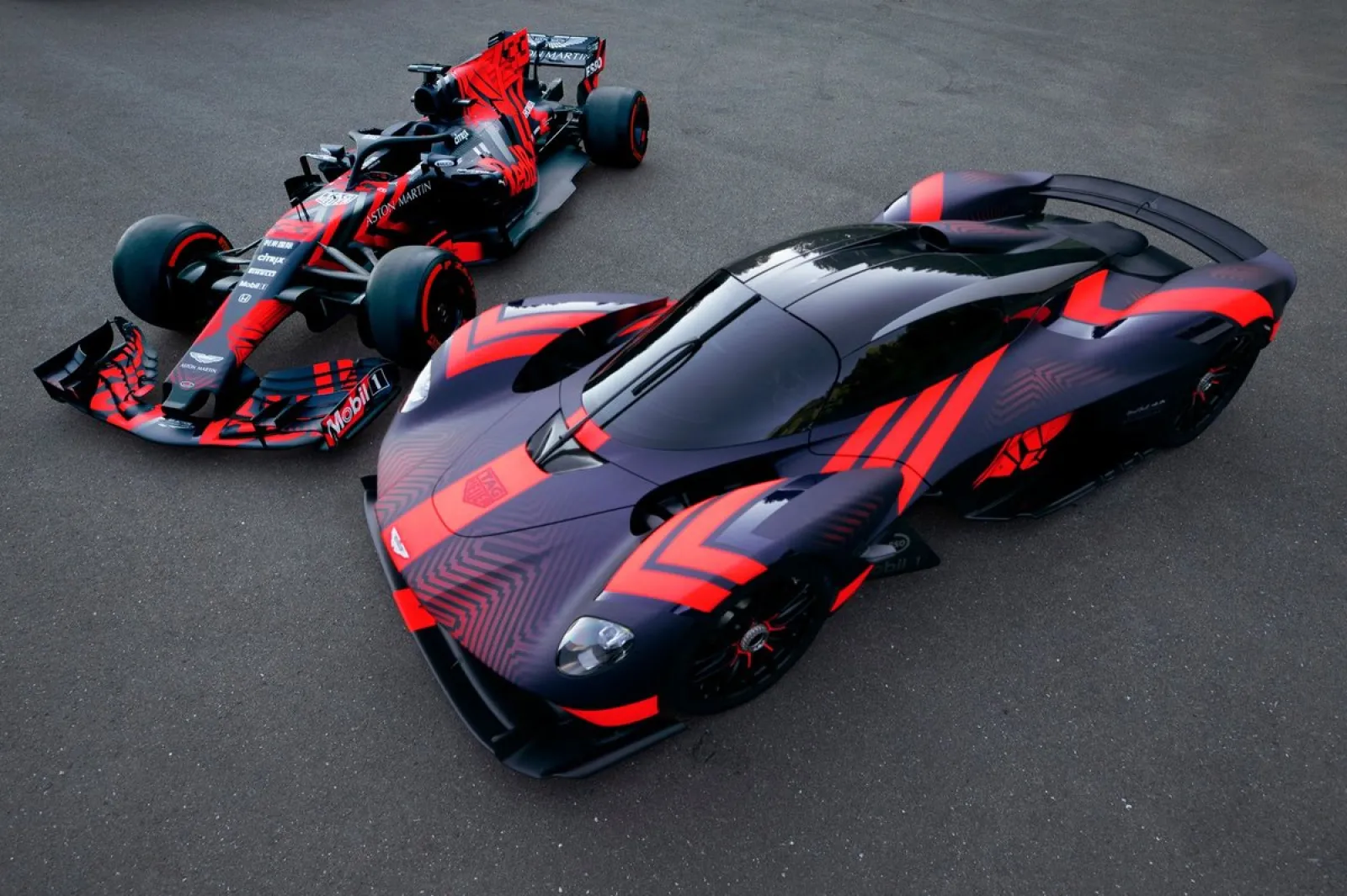 ニューウェイ謹製のレッドブル初ハイパーカーRB17、自然吸気V10