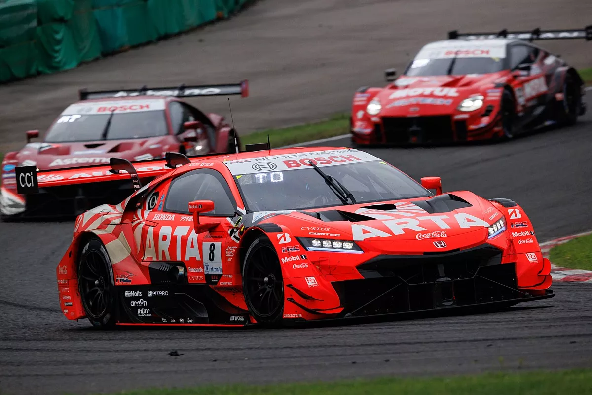 大湯都史樹、暗闇のサーキットで聞いたGT500初勝利の報。奇跡の大逆転タイトルに向け「やるしかない」