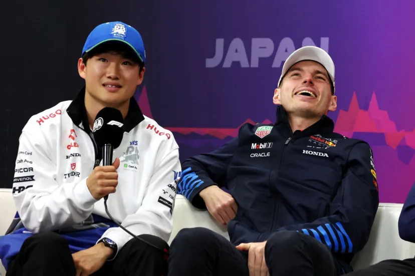 チームメイトとして君が必要だ！　フェルスタッペンが角田裕毅をル・マンに熱烈お誘い「体重が軽い方が有利だからね！」