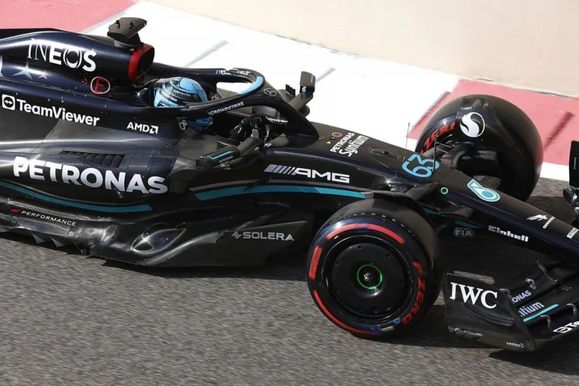 ラッセルがFP3最速タイム。上位勢の勢力図は混沌？　角田裕毅が9番手｜F1アブダビFP3