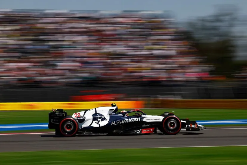 角田裕毅、予選はリカルドのサポートに徹す。チームも好評価「ユウキのおかげでタイヤを節約できた」