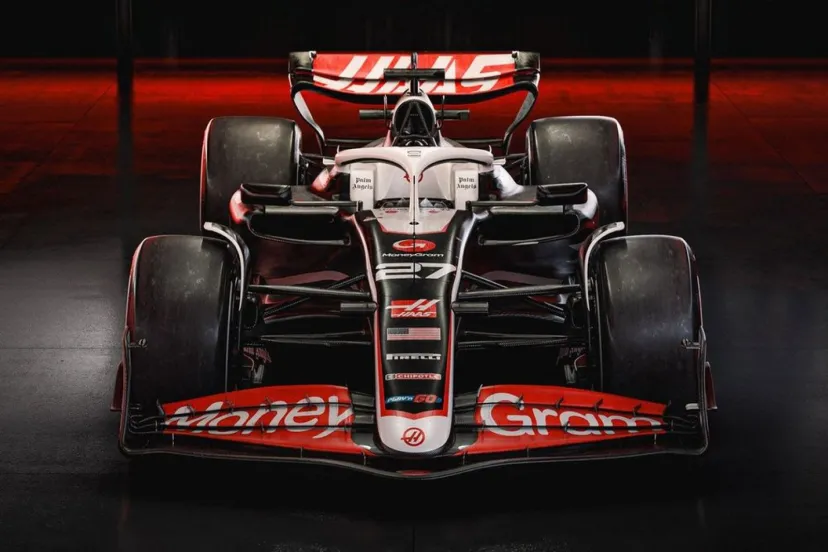 ハースF1小松礼雄代表が、2024年シーズンの後方スタートを予想する”理由”。目指すは旧体制からの脱皮