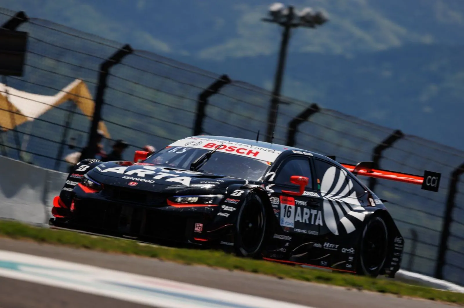 佐藤 SAITO GUITARS S-622TLC|ドルフィンギターズ