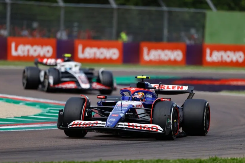 角田裕毅、熾烈なF1中団争いでは好調ハースとアストン復活を警戒。RBは“トップ”ではない……しかし「僕らは戦いの中にいる」
