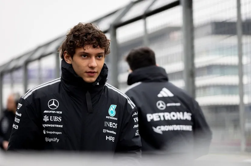 テスト好調メルセデスのアントネッリ、19歳で迎える2年目は王者を狙う! 一方ウルフ代表慎重「彼にとって良い1年にはなるだろうが……」