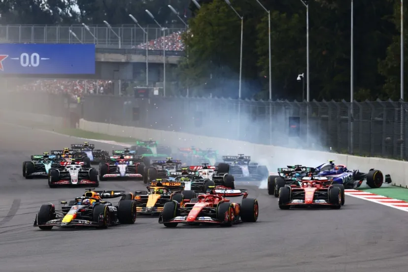 F1メキシコシティ決勝速報｜サインツJr.がポール・トゥ・ウィン！　角田裕毅は1周目の接触で悔しいリタイア