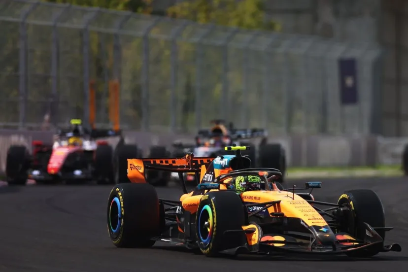 F1ハンガリーGP決勝速報|ノリスが今季初優勝! フェルスタッペンが粘りの2位