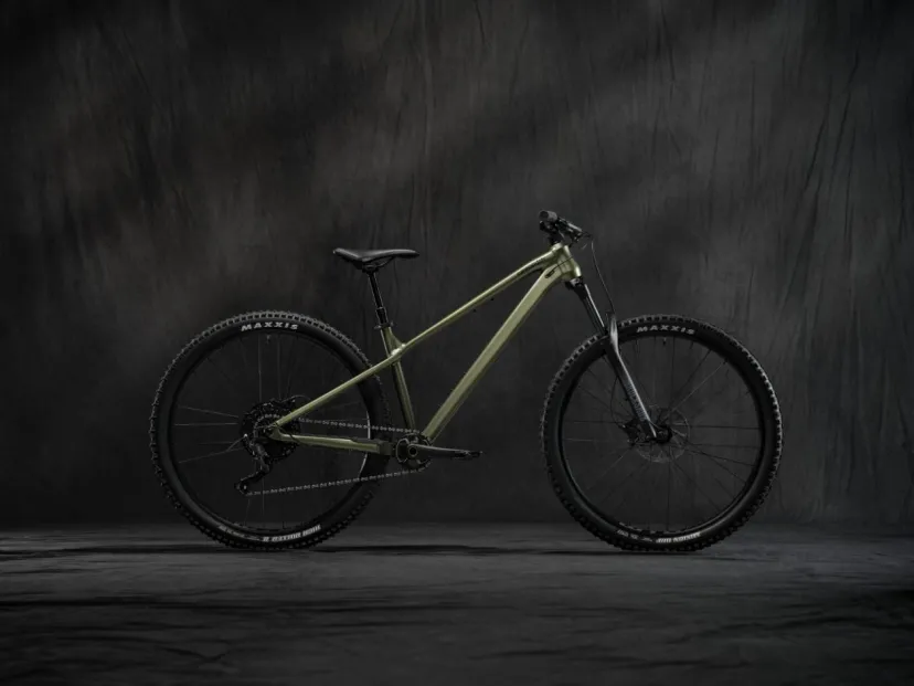 最新トレンド満載、新型トレイルMTB「Habit HT」を発売｜Cannondale