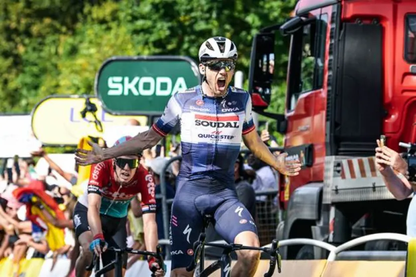 全行程逃げたアスグリーンがツール初勝利　ヴィンゲゴーの首位は揺るがず｜ツール・ド・フランス