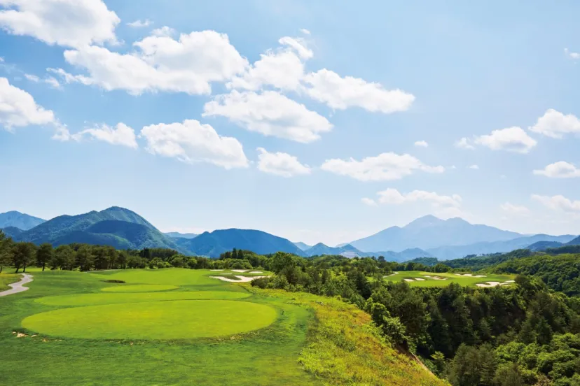 この夏は高原コースで涼しく快適にプレーしよう！