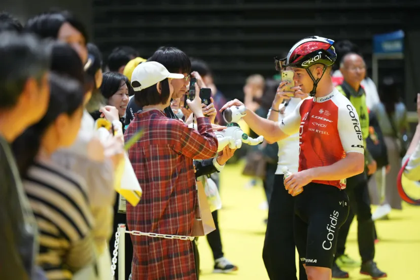 選手と触れ合える特別観戦席も！オフィシャルサポーターズ募集｜さいたまクリテリウム