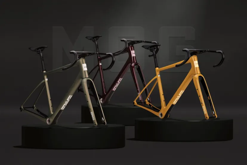 グラベルバイク「ENVE MOG」2025年モデル、自然を彩る3色のニューカラーが登場｜ENVE