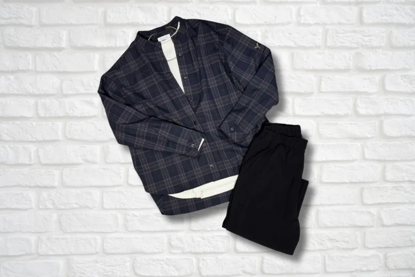 着た瞬間「あ、好き」。山も街も軽やかに［かわり芽］クラシカルをまとうバンドカラーシャツ