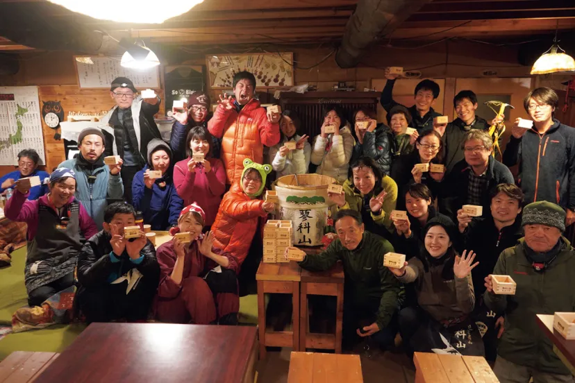 年末年始を山小屋ですごした特別な思い出。年に一度、かけがえのない時間がそこにはある。