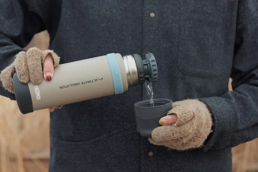 登山で使える保温ボトルをランドネ編集部がレビュー｜圧倒的な保温力「サーモス／【山専用】ステンレスボトル FFX-502」