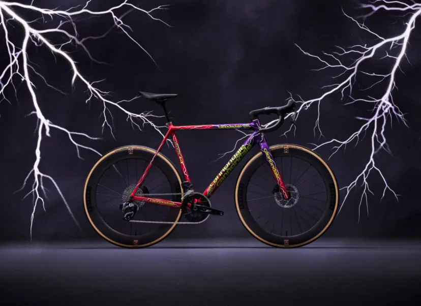 国内僅か15本。キャノンデール×Team Dreamの超限定CAAD14フレームセットが抽選販売|Cannondale