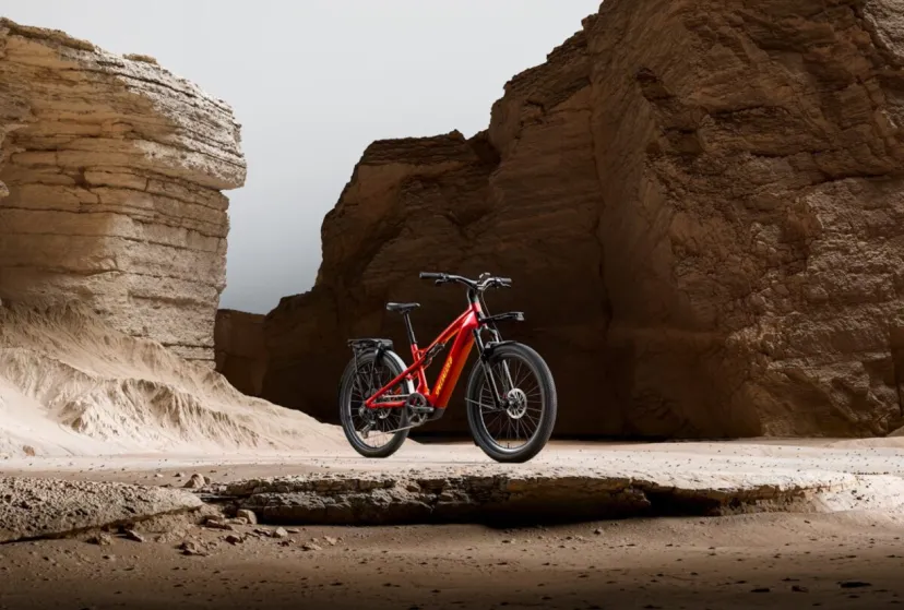 前後フルサス搭載の最高峰E-BIKE　スペシャライズド Turbo Vado 3 X 6.0｜Specialized