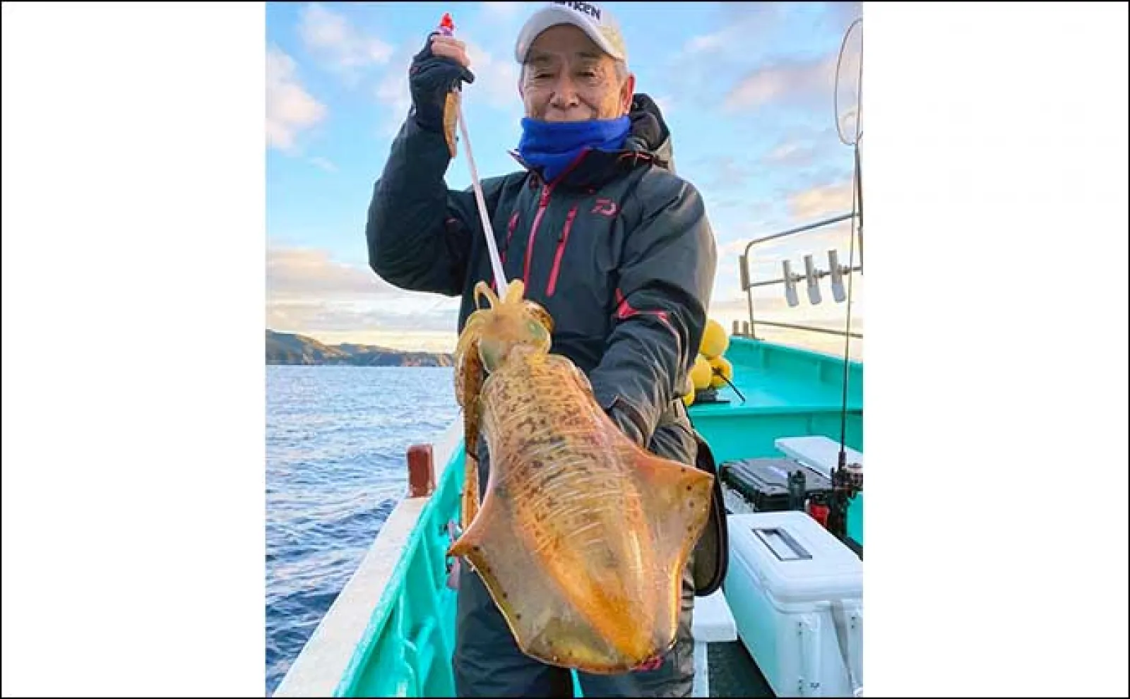 ヒラメ船で73cm座布団級含み良型が顔出し【三重】船釣り最新釣果