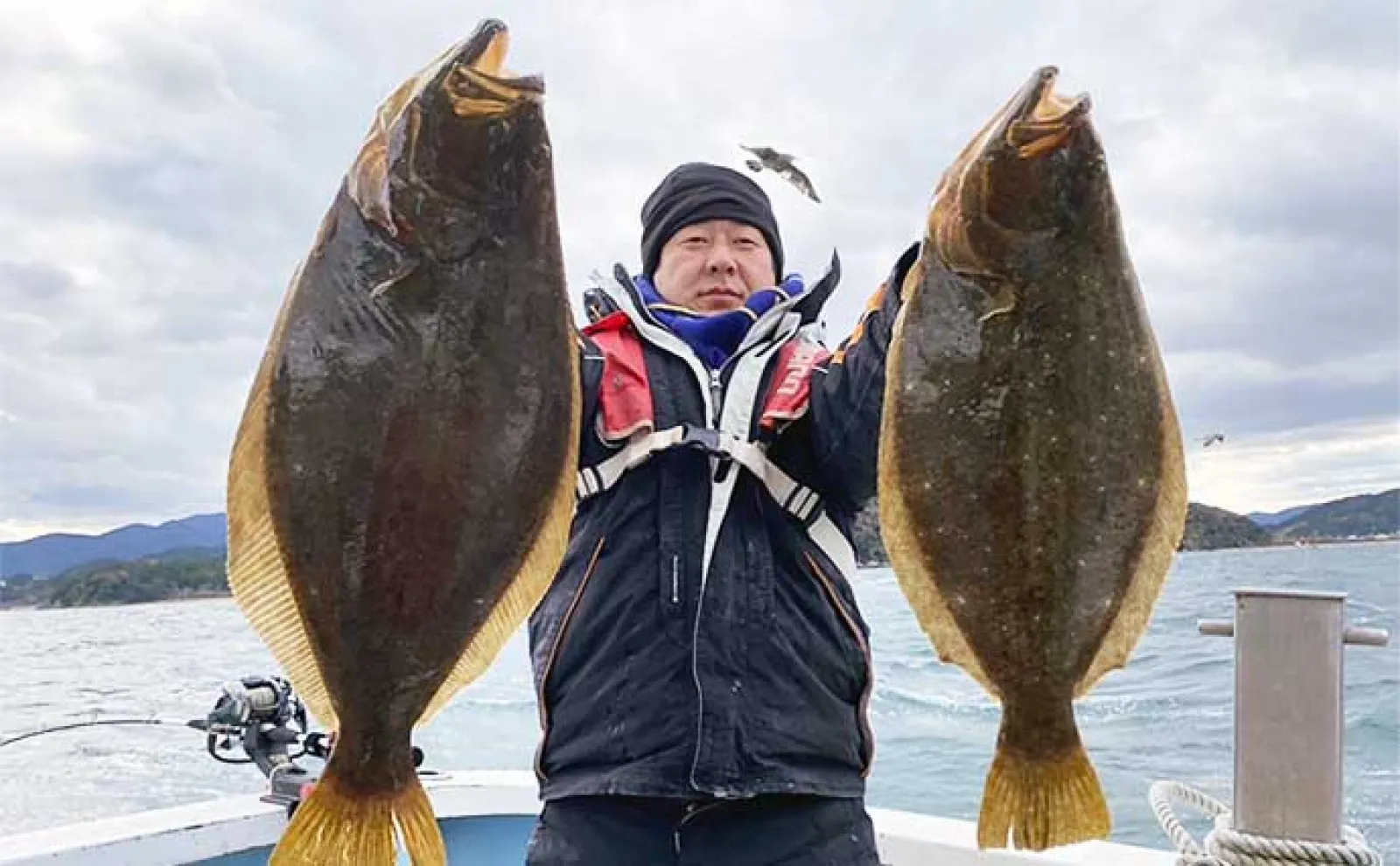 ヒラメ船で73cm座布団級含み良型が顔出し【三重】船釣り最新釣果
