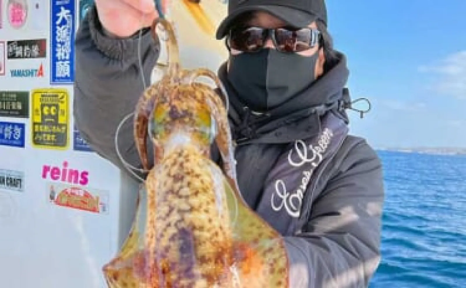 ティップランエギング釣行で1.2kg頭にアオリイカ全員安打【佐賀・遊漁船SUN】