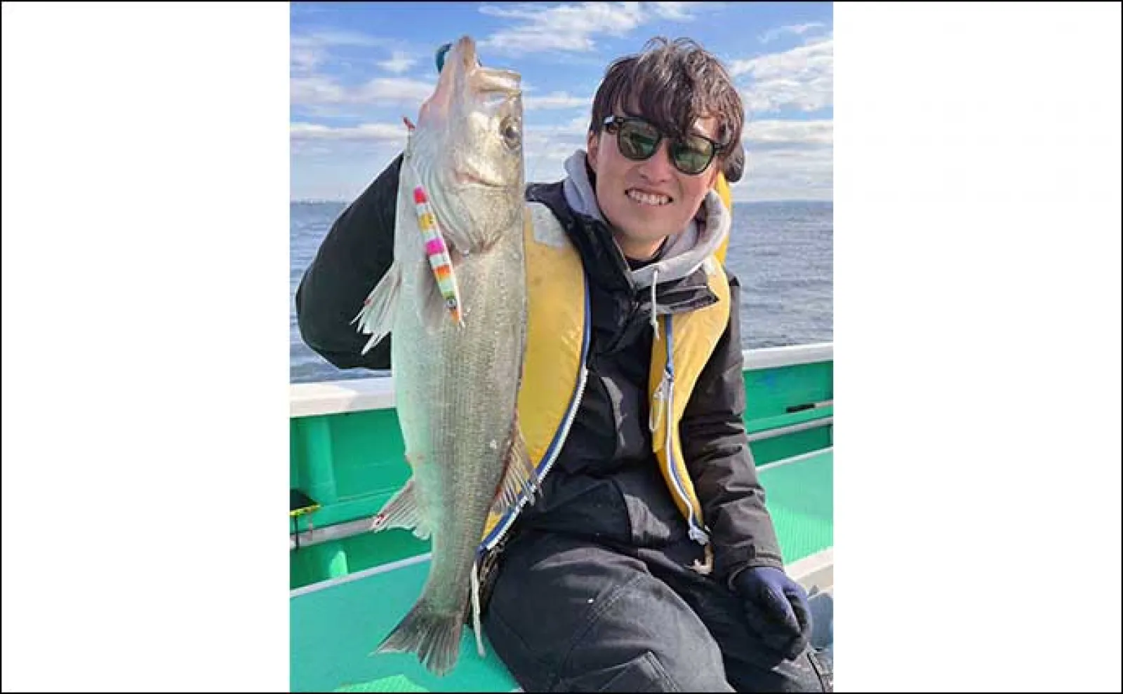 東京湾シーバスジギング教室で60cm級フィーバー ルアー釣り入門に最適