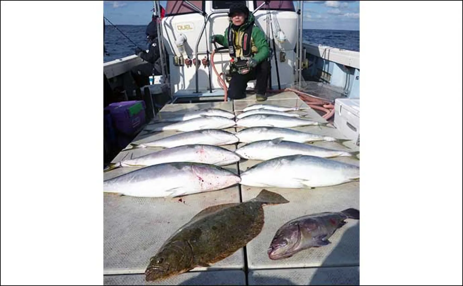 寒ブリジギングで12kg級頭に大型続々【福岡】 船のルアー釣り最新釣果