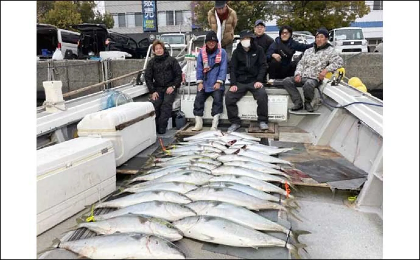 タイラバで良型マダイにジギングでヒラマサ【福岡】船のルアー釣り最新釣果