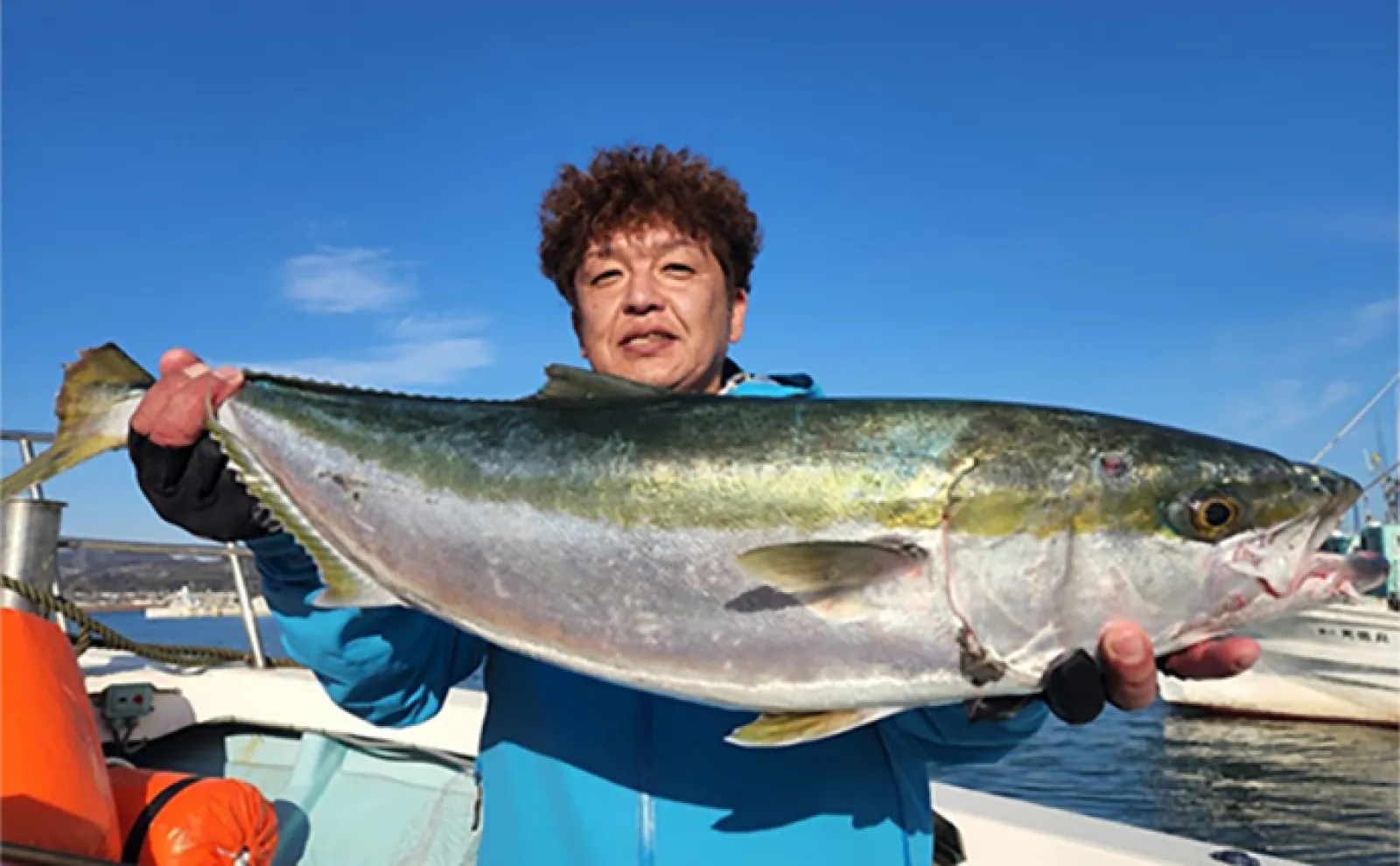 オフショアジギングでブリが船中30本爆釣【大分・熊本】船釣り最新釣果情報