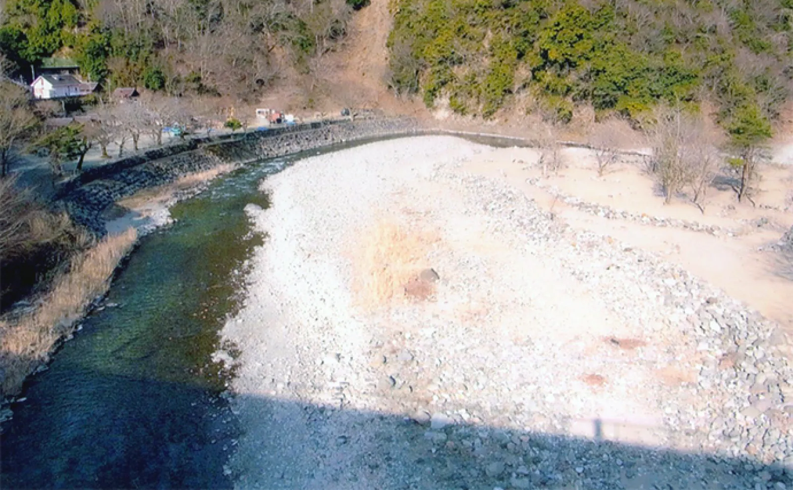 【山梨・道志川】渓流釣りポイント紹介 水質良く美味しい魚が釣れる