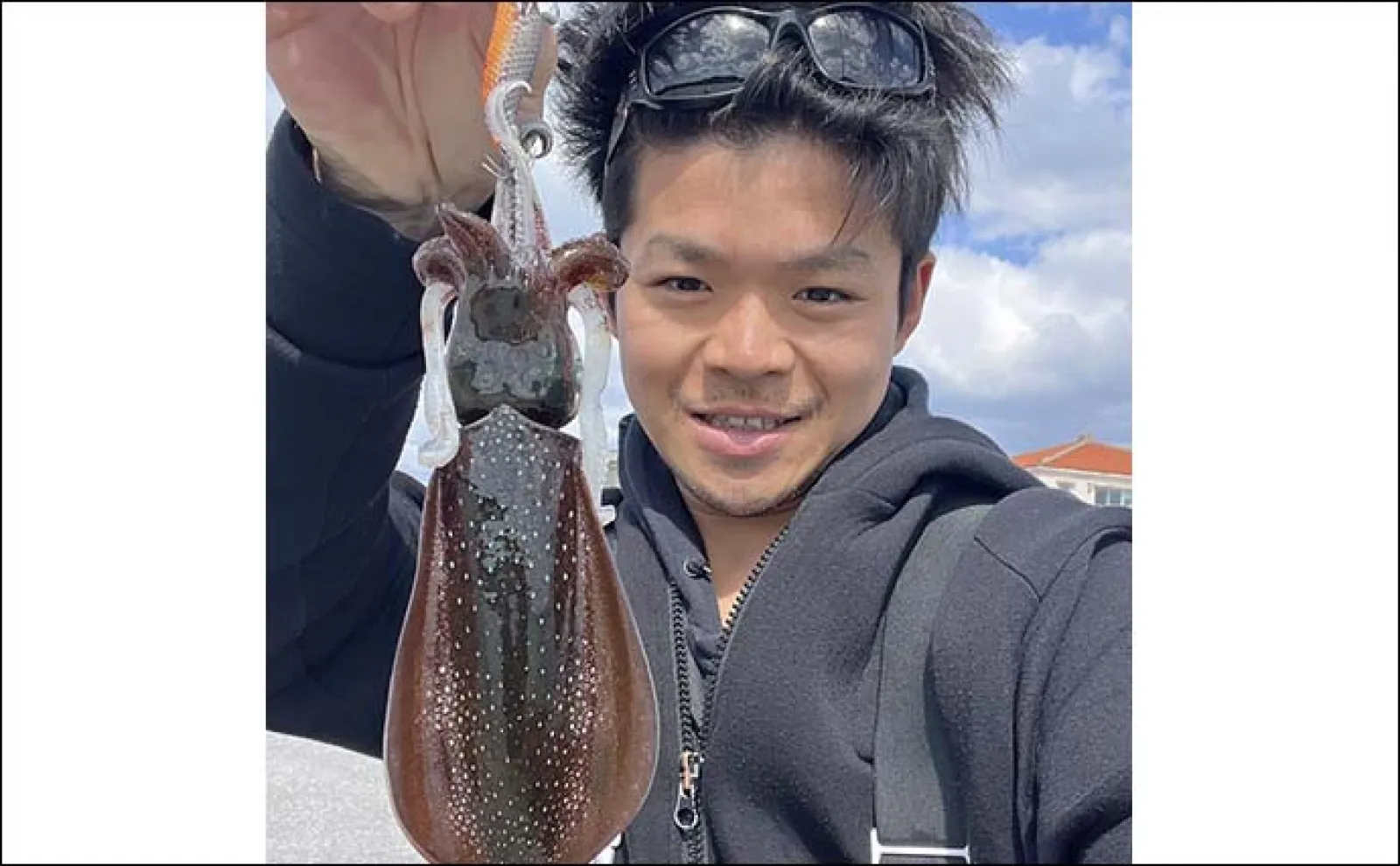 沖縄の離島『伊是名島』陸っぱりルアー釣行で4目釣果 ロッド1本でイカも魚も?