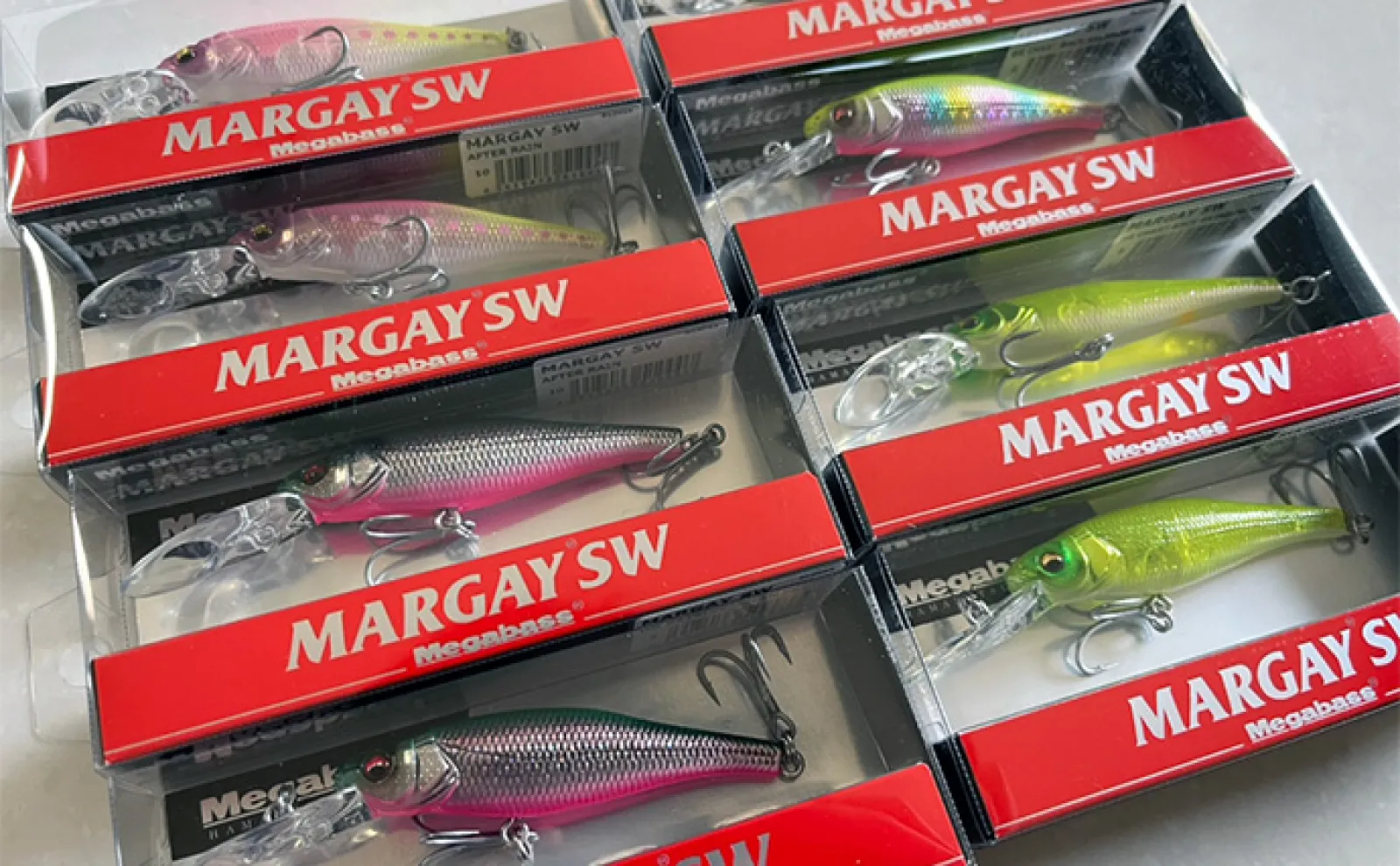 三河湾ボートシーバス釣行で60cm超え3本 ロングリップタイプのミノーが