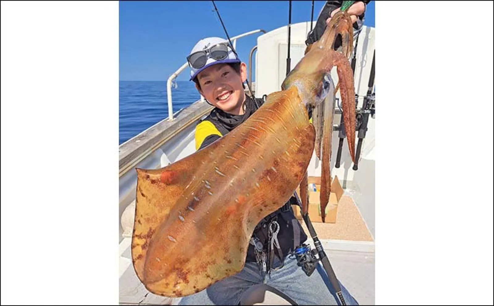 遠征ティップランエギング釣行で2.5kg「レッドモンスター」登場【沖縄】