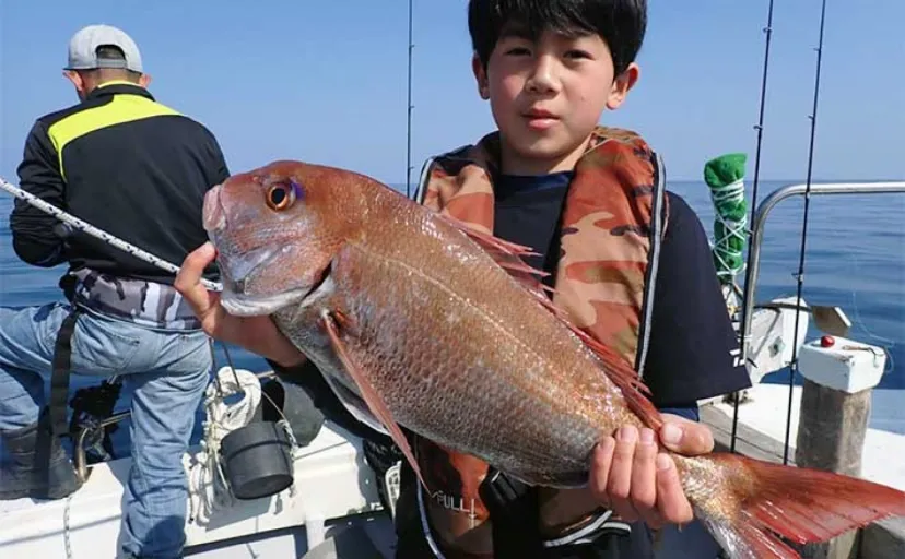 【釣果速報】タイラバ・タイジグ・テンヤで春の乗っ込みマダイ好調（佐賀・長崎）