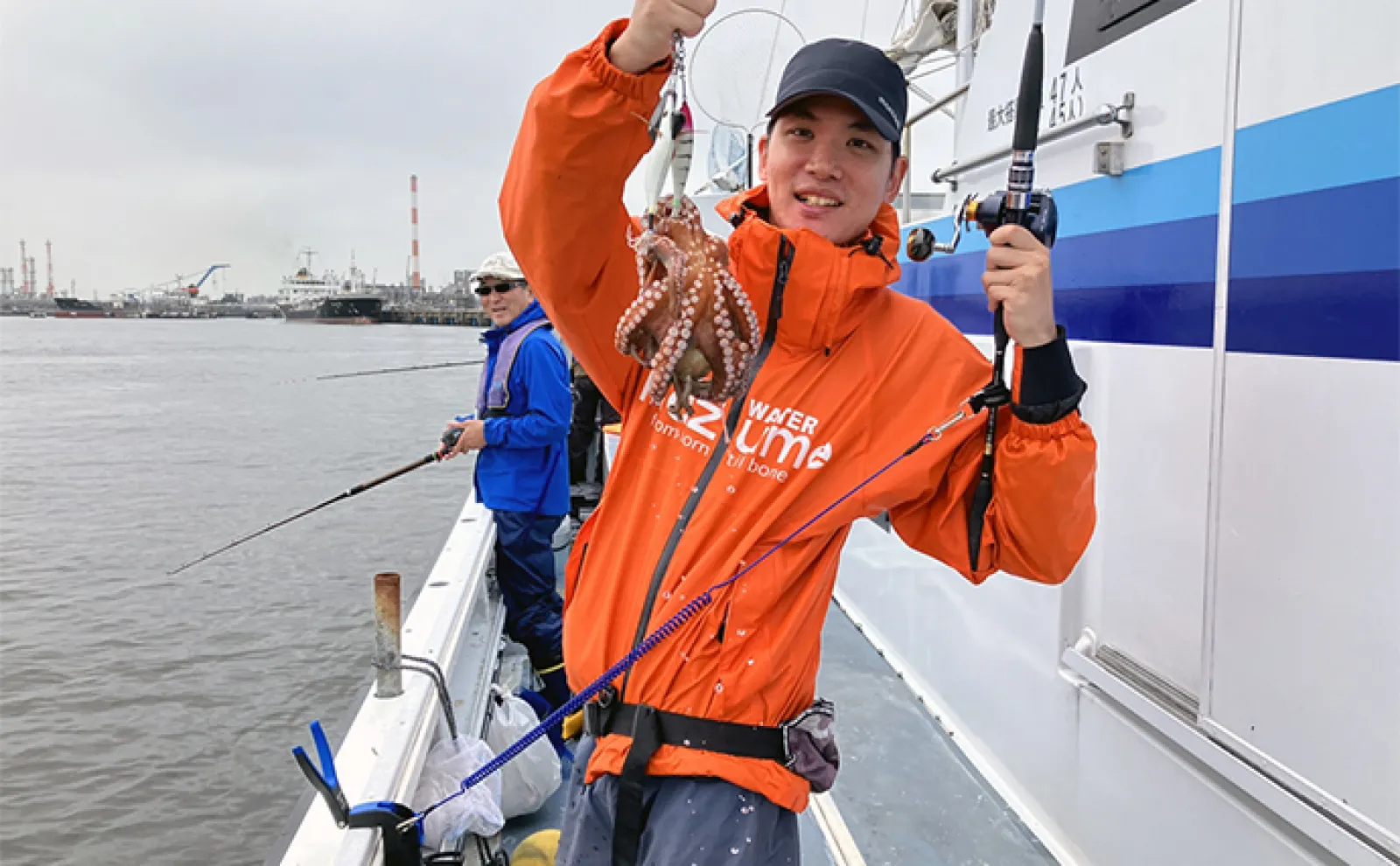 東京湾の船エギタコ釣行でマダコ5杯【神奈川・忠彦丸】 水潮に苦戦もアクションを工夫