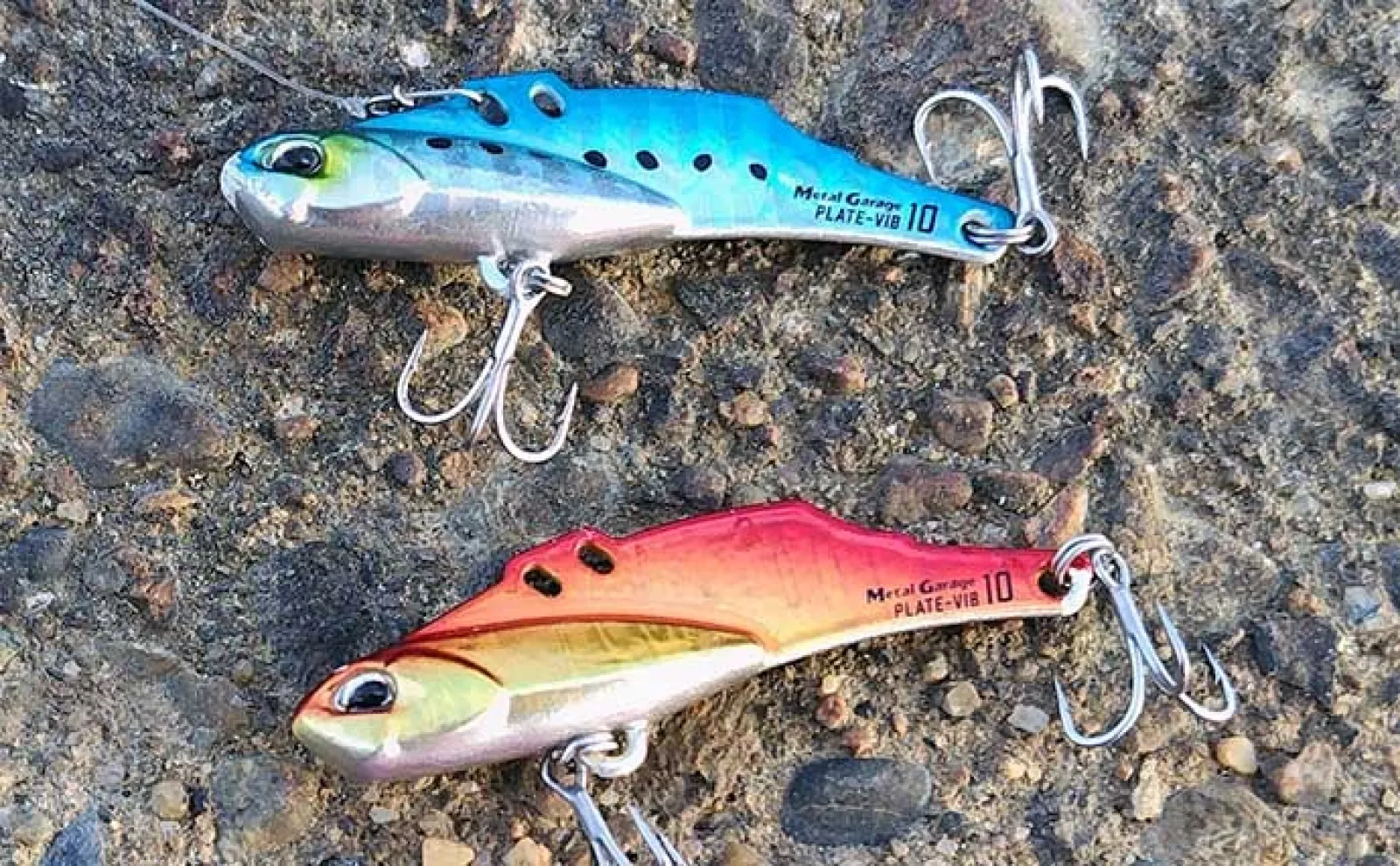 ナイトシーバス釣行の最強切り札『バイブレーション』ルアーで70cm級本命登場