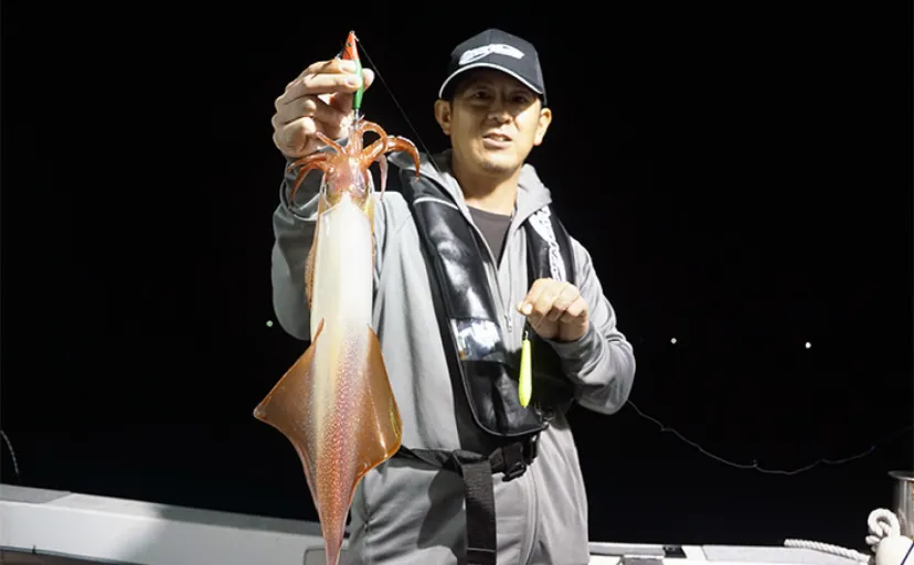 低活性ヤリイカ釣りで大型ゲット　食い渋り攻略の秘訣は【ブレード搭載ドロッパー】