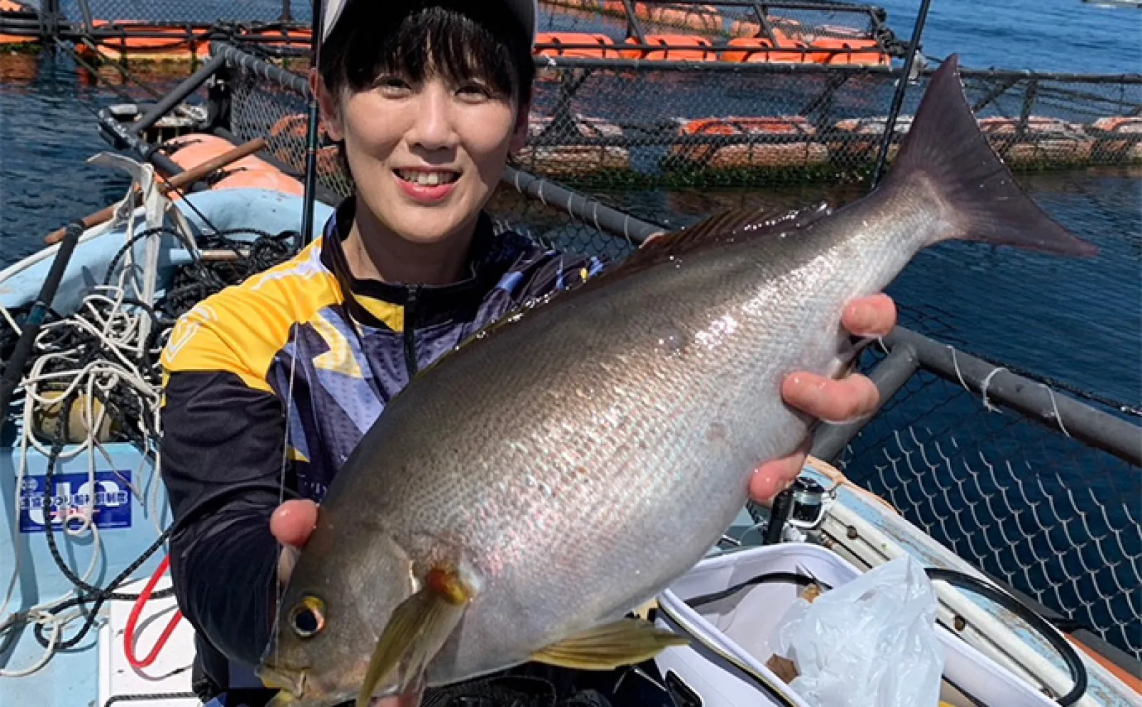 カセ釣りで63cm大型マダイをキャッチ【大分・蒲江】43cmのイサキも顔出し