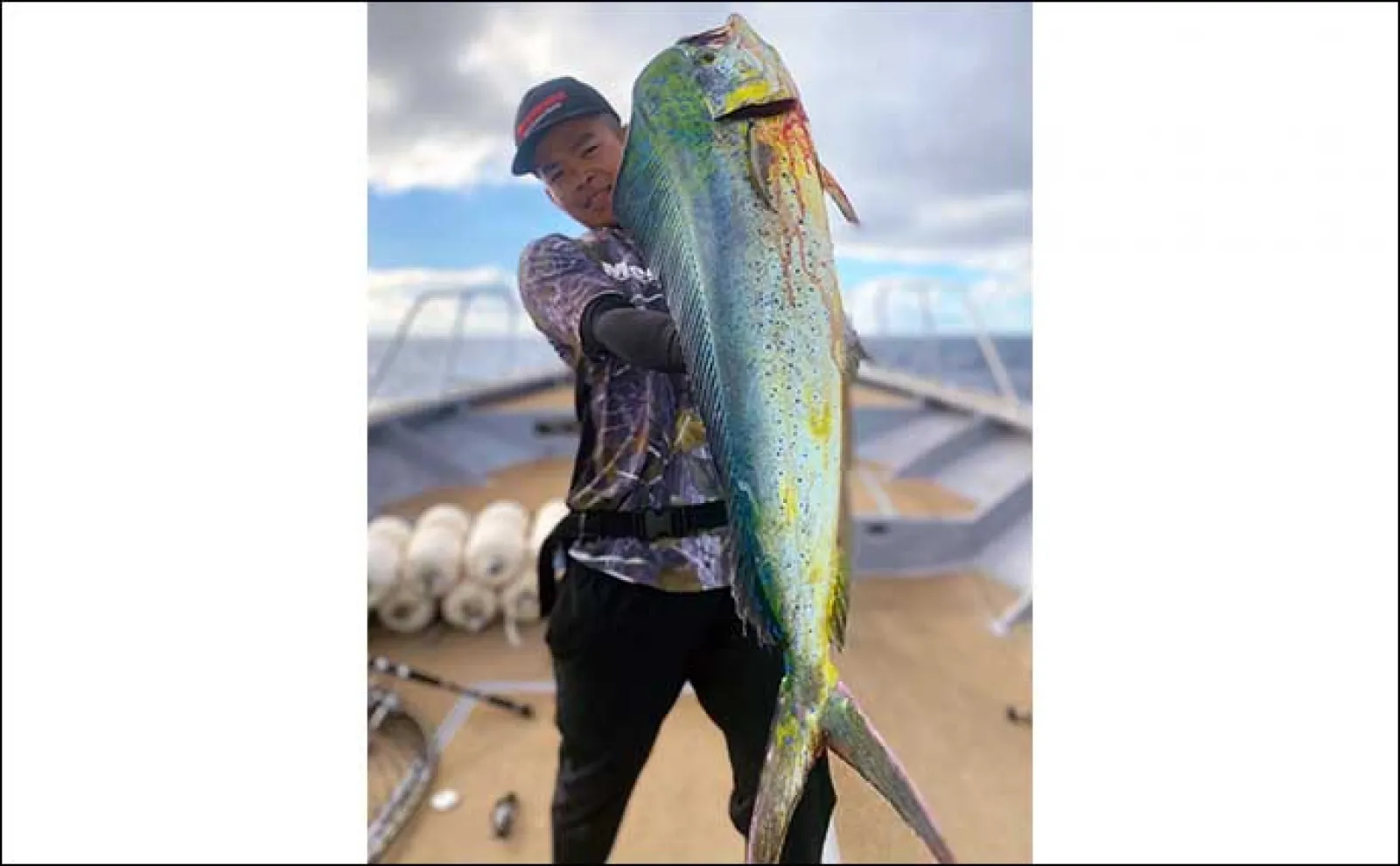 パヤオでのルアーキャスティング釣行でシイラにオキザワラが連発【高知】