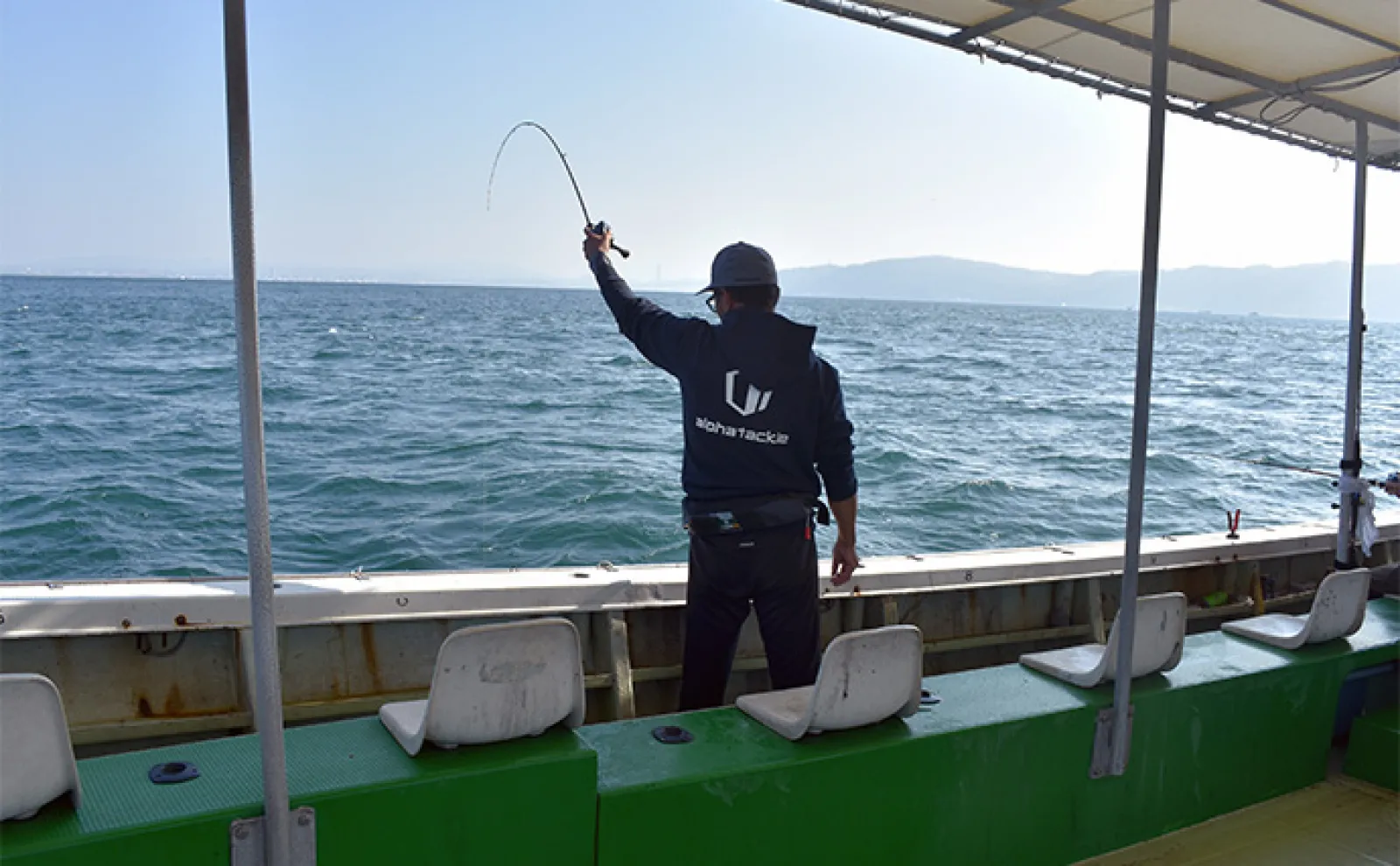 【地域特化型ロッド】で瀬戸内のアオリイカ20尾手中 決め手の「和田式仕掛け」とは?
