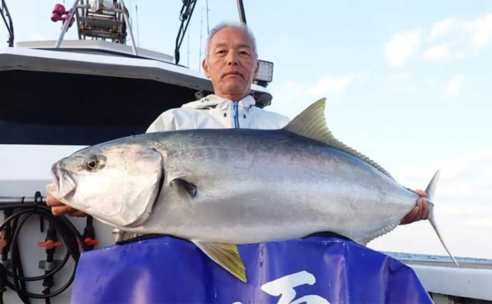 【釣果速報】オフショアジギングでブリ族中心に青物が連発！（福岡）