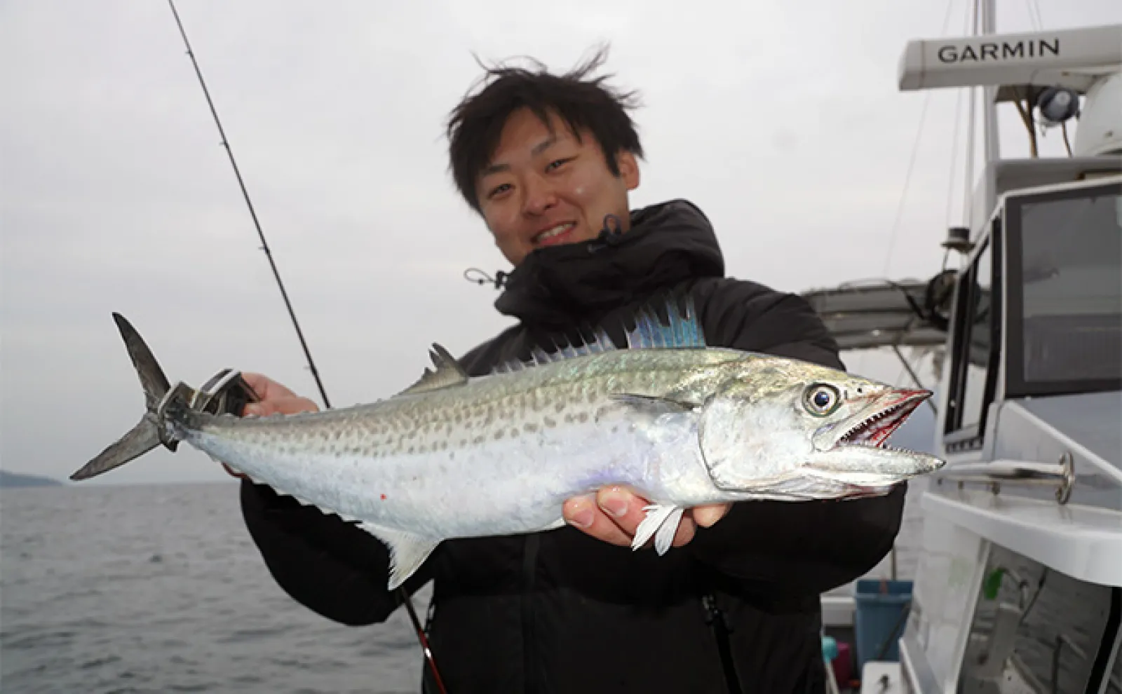 ジギング・キャスティング・タイラバ全対応ロッド『グリッサンド』で多彩魚種乱舞
